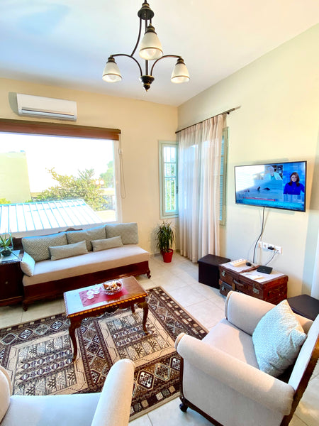 Fully renovated, approx. 70 m2, first floor house completely idependent, in the   Marianthi's House-Archeological Museum,Iraklion Entire home vacation rental 31701595