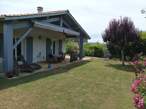 Maison paisible offre un séjour détente pour toute la famille à proximité de Bor Le Haillan, France Maison spacieuse avec jardin à 5km de Bordeaux Entire villa vacation rental 641693740703382962