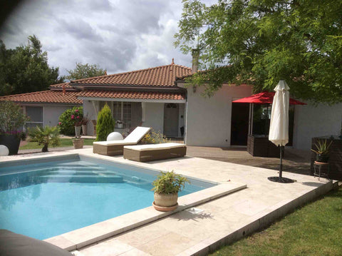 Maison tout confort avec piscine, située aux portes de la route des vins du Médo  Maison tout confort avec piscine Entire home vacation rental 37791810