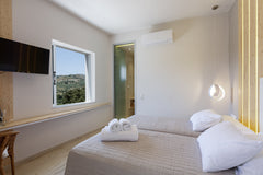 Spilgaia is a small hotel which consists of 5 apartments, apropriate for 2 or 3   Earth apt, elegant apt for two in Spili. Private room in rental unit vacation rental 42418370
