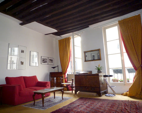 This large, confortable (63m²) artist's apartment is at the very heart of St Ger Paris, France Artist's apartment in St Germain des Près Entire rental unit vacation rental 24530087