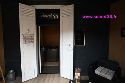 En couple ou entre amis, profitez du spa,  d'un sauna ou de la table de massage,  Secret33, une parenthèse à vivre Entire guesthouse vacation rental 727307005146934459