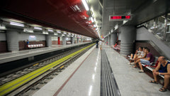 Ολόκληρο διαμέρισμα πολυτελές, 100 τετραγωνικών με μεγάλο μπαλκόνι. Είναι πλήρως Lebanon Kallithea Metro Station - Lux Apartment Entire rental unit vacation rental 43845720