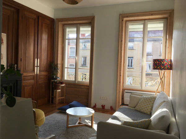 In the lovely Croix-Rousse, we'll be happy to welcome you to our home.<br />The  Lyon, France Apartment in the lovely Croix-Rousse (3 bedrooms) Entire rental unit vacation rental 15111487