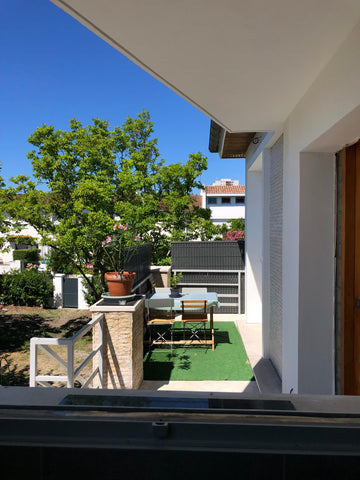 Situé à l'étage d'une maison, dans un endroit verdoyant et à proximité de tout,  Gradignan, France Etage maison 2 chambres àTalence 15min de Bordeaux Entire home vacation rental 54283494