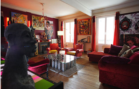 Retenu en 2012 parmi les maisons les plus originales de France, ce lieu très sin Bordeaux, France Lieu artistique d'exception Private room in rental unit vacation rental 6647830