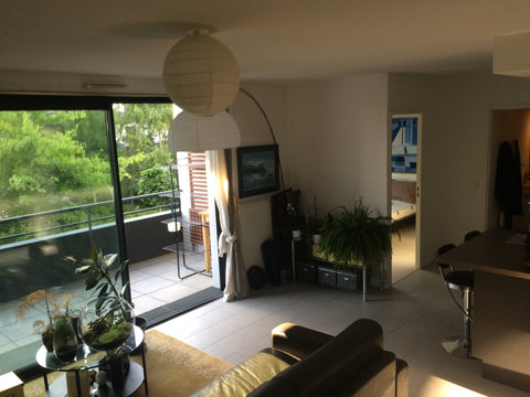 Joli appartement parfait pour les couples, les voyageurs solo/affaires et les pe Bordeaux, France Parking privé ☆ Proche tramway ☆ Balcon ☆ Lac 5min Entire rental unit vacation rental 23784133