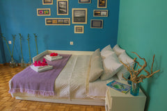 Stylish and cozy 70m2 ground floor apartment in the city center. The house benef Chania, Greece Burst of colors - Downtown apartment Entire rental unit vacation rental 25541510