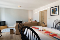 Looking for a temporary rental furnished apt? On an expat assignment in Antwerp, Bergen, Netherlands Light and space in Antwerp Zuid ap Entire rental unit vacation rental 11386961