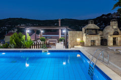 The apartment located in one of the most beautiful and traditional complexes in   Ontas Apartment Private room in rental unit vacation rental 18351085