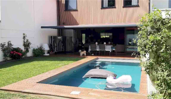 Cet hébergement élégant est parfait pour deux couples ou une petite famille. Sit Le Bouscat, France Très jolie maison avec piscine Entire villa vacation rental 703243976131252551