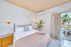 The studio features one bedroom, a bathroom with shower and a private balcony. D Malia beach, Greece Deluxe Mini Suite(2 persons) Shared Pool +BB Opposite of central Beach of Malia Room in hotel vacation rental 21149610
