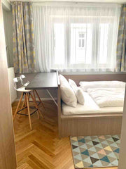8 wunderschönen renovierte Apartments in der Zieglergasse in unmittelbarer Nähe  Vienna, Austria 8 flats Pension Rose Zieglergasse Apartment 5 Entire rental unit vacation rental 43922706