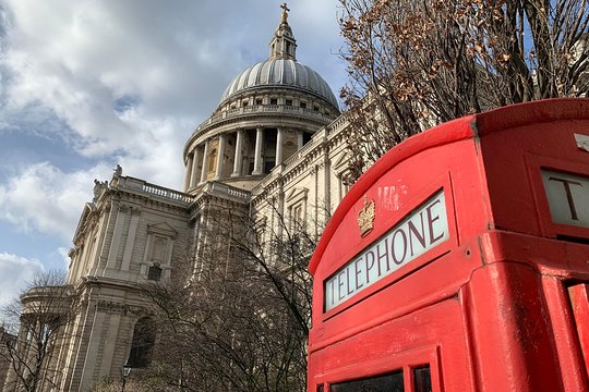 Mamma Mia! Best of London Sightseeing Walking Tour for Kids and Families Private Tours and Travel Guide Europe London CITY London Destination Tour