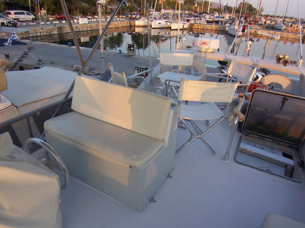 My place is close to the beach and nightlife. You’ll love my place because of th  Avra tou aigaiou Boat vacation rental 14216142