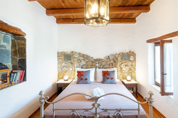 Villa Maria is a tradition house of 55 sq.m located in the picturesque village o Greece 【TOP】Unique & Quite@7kms to the sea~Has it all ! Entire home vacation rental 35583867