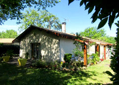 Grande maison familiale de 120m2 en lisière de forêt.<br />Proche de Bordeaux, d Taillan-Médoc, France Maison familiale 4 chambres 120m2 au calme Entire home vacation rental 23433743