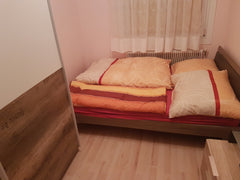 Dir steht ein schönes und sonniges Privatzimmer in meiner räumlich gut aufgeteil Vienna, Austria Wohlfühloase in grüner Umgebung Private room in rental unit vacation rental 40425664
