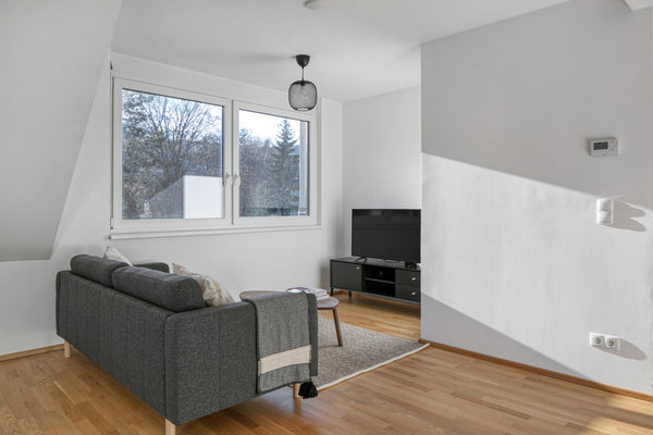 Feel at home wherever you choose to live with Blueground. You’ll love this cozy  Vienna, Austria Hietzing 1BR w/ Elevator nr Embassies & Roter Berg Entire rental unit vacation rental 53537735