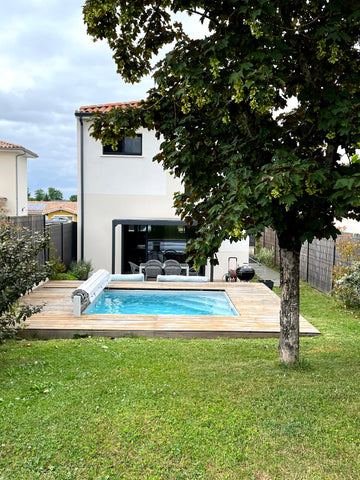 Idéalement située dans un quartier calme et résidentiel à environ 25 min en voit  Villa Montalieu entre Bordeaux, plages et vignes. Entire home vacation rental 636068187721728314