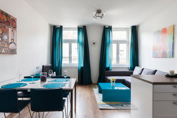 With a fantastic location in the heart of the city centre, this three bedroom ap Hlavní město Praha, Czechia Downtown Residence - 3 rooms Entire rental unit vacation rental 9707970