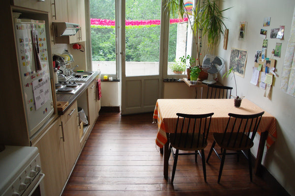Chambre dans un bel appartement à partager avec une personne (espaces à partager Brussels, Belgium Chambre dans bel appartement partagé Private room in rental unit vacation rental 3779804