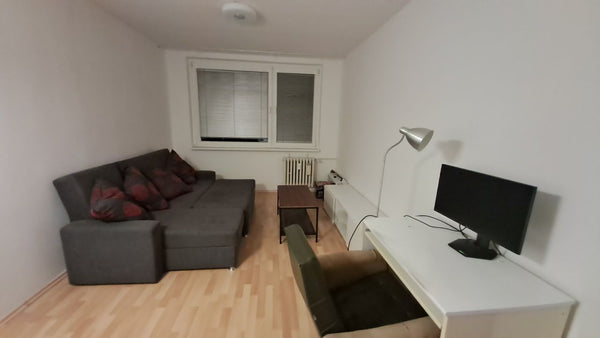 Simple apartment on the edge of Vinohrady. Across from the metro and a supermark Kaohsiung City, Taiwan Simple 1 bedroom apartment in Vinohrady Entire rental unit vacation rental 12093601