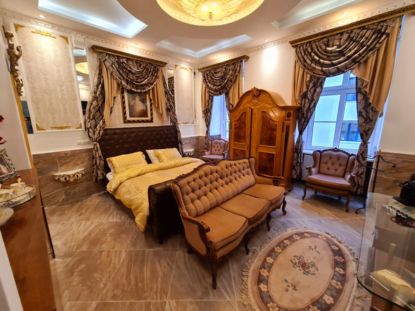 Feel and live like the empress Sissi. Our family room is designed with antique f Vienna, Austria Family empress suite for 3 Room in boutique hotel vacation rental 51918251