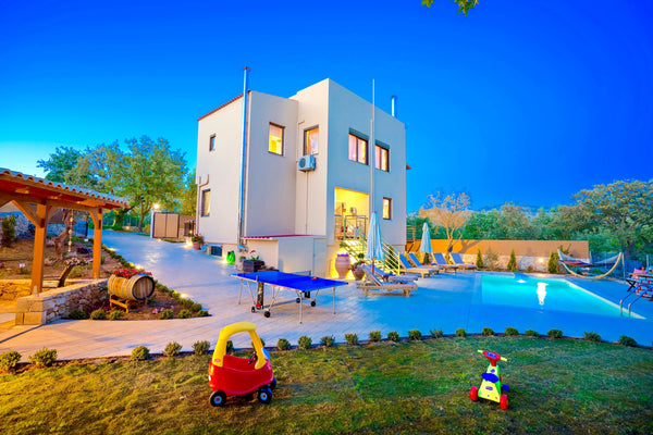 The modern and welcoming Villa Aclando is a truly great holiday home, perfect fo Heraklion, Greece Villa Aclando with private swimming pool Entire villa vacation rental 41120980