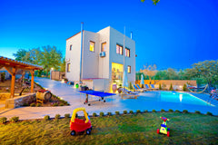 The modern and welcoming Villa Aclando is a truly great holiday home, perfect fo Heraklion, Greece Villa Aclando with private swimming pool Entire villa vacation rental 41120980