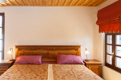 This majestic house, overseas the entire port of Chania.<br />in a small street  Park Ridge, IL Luxurious venetian home in traditional old port Entire home vacation rental 12693544
