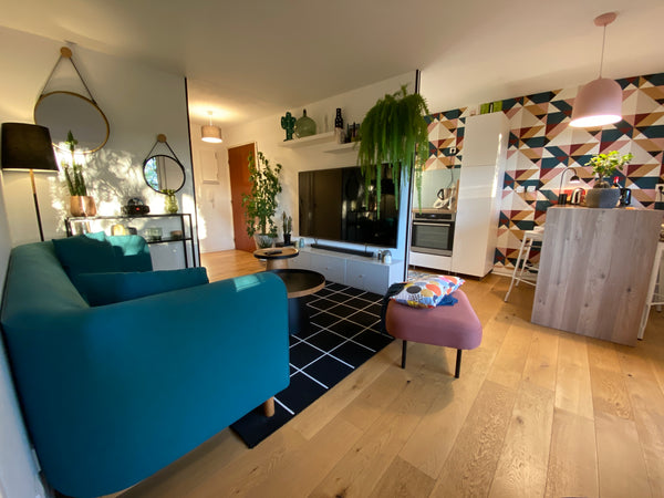 Ce confortable 2 pièces de 40 m2 peut accueillir jusqu’à 2 personnes. Il dispose Bordeaux, France Charmant 2 pièces aux Chartrons Entire rental unit vacation rental 53035753