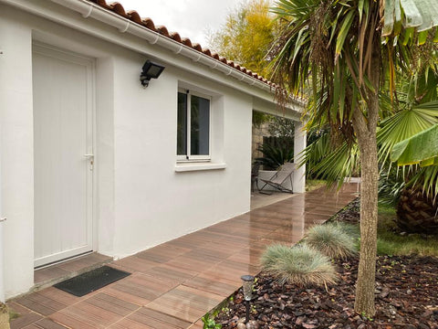 Studette au calme à 2 pas de l’arrêt de Tram « Barrière Saint Genès »<br />Tout  Tarascon-sur-Ariège, France Studette Barrière Saint Genès Entire guest suite vacation rental 53368915