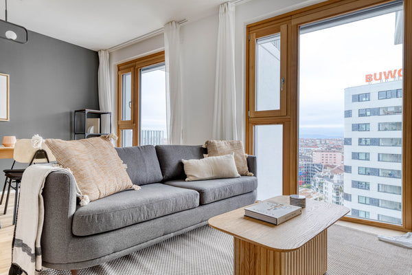 Show up and start living from day one in Vienna with this spacious three-bedroom Vienna, Austria Favoriten 3BR w/ Gym, Lounge & Elevator nr Metro Entire rental unit vacation rental 670156363419307111