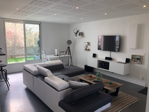 Tram à proximité : 450 m <br />Carrefour et macdo 200 m<br />Terrasse avec cuisi Lormont, France Location appartement Lormont Entire rental unit vacation rental 37527248