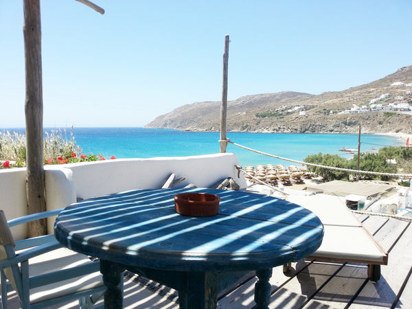 Studios for two guests  with private balcony/veranda overlooking the beach of Ka Greece STUDIO WITH SEA VIEW BY THE BEACH Cycladic home vacation rental 3964721
