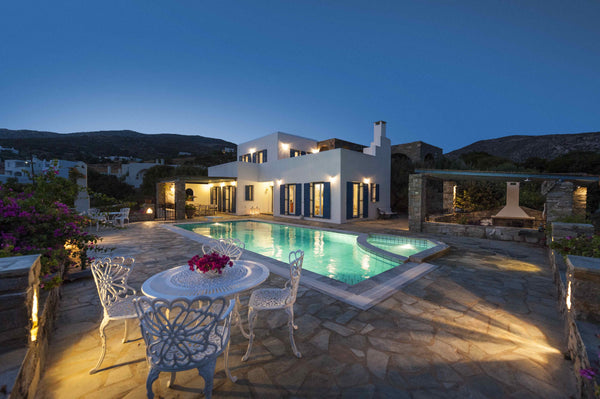 Villa Miramar is a 385 sq.m. traditional Cycladic style villa which is situated  Neo Psychiko, Greece Villa Miramar in Paros Entire villa vacation rental 40800921
