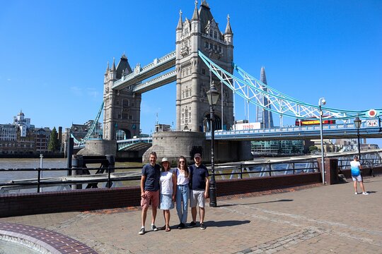 Private Traditional London Tour  Private Tours and Travel Guide Europe London CITY London Destination Tour