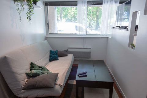 Welcome to Bordeaux! I welcome you in my beautiful 31 square meters apartment lo Bordeaux, France Nice Duplex Apt In Place Gavinies Entire rental unit vacation rental 51297889