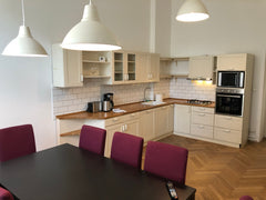 Perfectly furnished large 3-bedroom Florentinum Gate flat. Full use of flat to y Prague, Czechia Florentinum Gate 3-Bedrooms, Balcony (Old Town) Entire rental unit vacation rental 40929763