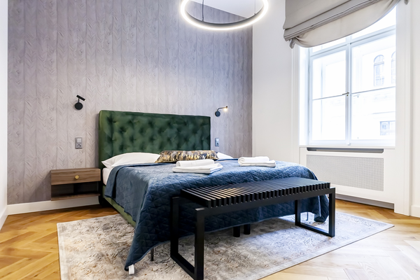 This brand-new, bijou apartment has been completed only recently. It is situated  Luxury bijou apartment in the city centre Entire rental unit vacation rental 50315497