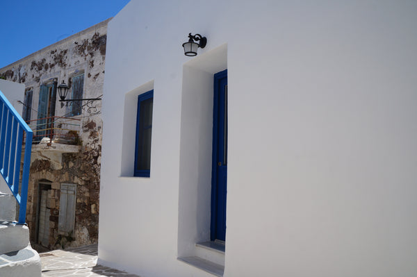 The Painter's Corner is a traditional Cycladic house dating from the late 1800's Greece The painter's corner Cycladic home vacation rental 43857263