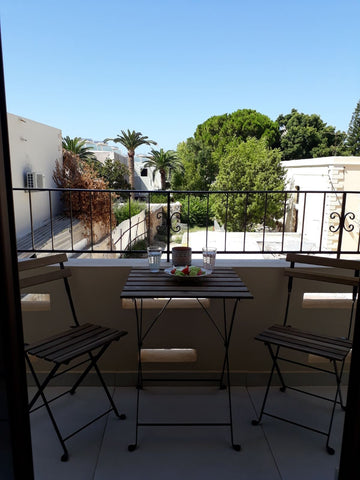 A recently renovated 43 m2 apartment, which dates back to 1894.  It is located a Rethimnon, Greece Apartment "Λήδα" in the old town Entire rental unit vacation rental 663423321938470498