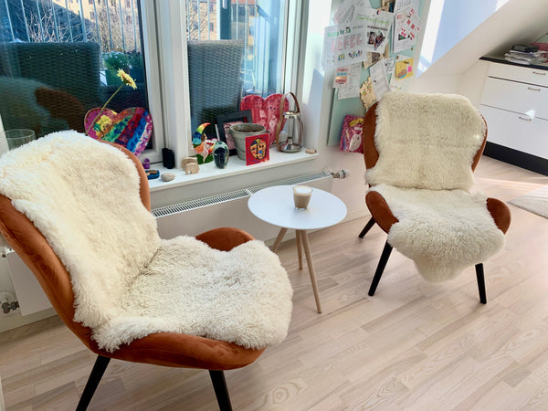 Newly renovated bright apartment at 3. rd floor (penthouse) with a terrace, no e  Skøn lejlighed m tagterrasse og gratis parkering. Entire rental unit vacation rental 566464245013870711