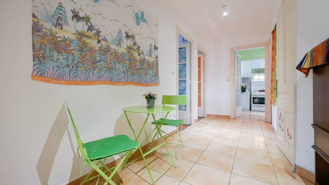 Ambiance Zen et colorée pour ce Magnifique et confortable appartement de 100 m2  Saint-Cyr-au-Mont-d'Or, France Your wonderful flat in Lyon ! Entire rental unit vacation rental 20168946