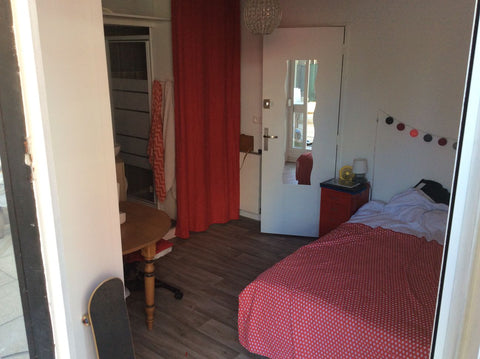  Talence, France Suite parentale avec grande terasse Private room in condo vacation rental 33714729
