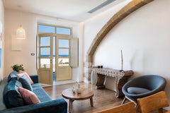 Ideally located in the center of local activity, this cozy one bedroom apartment Greece Demophon 1-Bedroom Sea Front Luxury Apartment Entire serviced apartment vacation rental 24742384