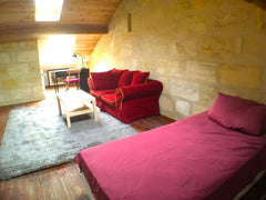 Grande chambre dans maison bordelaise située à 10 min à pied de la Gare Saint-Je Bordeaux, France Chambre spacieuse & salle d'eau privée Private room in home vacation rental 43508354