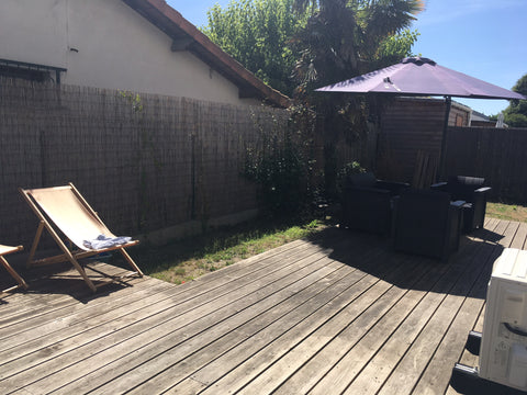 Maison avec grande terrasse, barbecue , portail électrique et parking pour voitu Bordeaux, France Maison lumineuse, climatisée, terrasse ensoleillée Entire home vacation rental 44097443