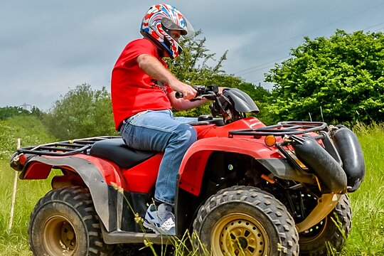 Quad Bike Trekking in Warwick  Private Tours and Travel Guide Europe London CITY Warwick Destination Tour